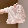 [Qualidade Premium] Roupa de Verão Leve com Proteção Solar para Meninas com Babados de Camélia Rosa, Respirável e Fofa para Bebês