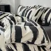 INS Estilo Japonês Simples Xadrez Roupa de Cama Conjunto de Quatro Peças Colcha Capa de Colcha Capa de Edredom Lençol de Cama Dormitório 4 Conjunto de Três Peças