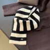 Bufanda de Cuello Tejida de Color Bloqueado Retro de Alta Gama Estilo Coreano, Bufanda Delgada de Otoño e Invierno, Bufanda de Cuello Cálida Versátil de Moda