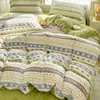 Juego de cuatro piezas estilo crema de terciopelo de leche, funda de edredón de franela coral gruesa de invierno, juego de tres piezas para cama de dormitorio individual