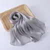Bufanda Larga Transpirable y Fresca de Satén Crepé Isla Transfronteriza Malasia Bufanda de Seda Brillante Pañuelo para la Cabeza Fabricante Mayorista