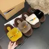 Se ve bien en los pies hace que los pies parezcan más pequeños modifica la forma del pie pantuflas casuales artículo popular de celebridad de internet 2026 pequeño y exquisito versátil con faldas sandalias para mujer