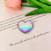 Venta Caliente Transfronteriza Día de San Valentín Temática de Amor Acrílico Resina Una Cara Dibujos Animados Abeja Moño Cápsula Accesorios