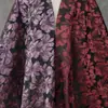 Tela para vestido de novia floral con relieve tridimensional estilo vintage sobre fondo negro, tela decorativa de jacquard para vestido cheongsam nuevo estilo chino, chaqueta