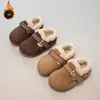 Zapatos de Algodón Cálido de Felpa para Niñas 2026 Nuevo Estilo Otoño/Invierno Estilo Británico Retro Infantil Zapatos Birkenstock Zapatos Peludos para Niños Pequeños