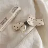 Elegante Pinza para el Cabello de Terciopelo con Lunares de Pedrería Textura Dulce Lujo Ligero Estilo Coco Pinza Banana Parte Posterior de la Cabeza Accesorio para el Cabello