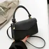 Bolso de diseño de nicho nuevo 2026, bolso cruzado moderno y texturizado, bolso versátil para mujer retro y simple, moderno