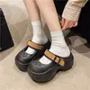 Zapatos con Plataforma Mary Jane Agujeros Elevados para Mujer Verano 2025 Nuevo Estilo Slip-on Sandalias de Playa