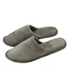 Pantuflas Desechables de Coral Fleece Hotel Estrella B&B Casa de Huéspedes Hogar Huésped Antideslizante Suela Engrosada En Stock Venta al por Mayor