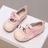 Zapatos de princesa de moda de lunares para niñas, nueva colección de otoño 2026, zapatos de princesa de suela blanda para niñas pequeñas, merceditas dulces