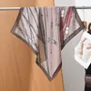 Bufanda de seda de espiga vintage para mujer, adecuada para primavera y otoño, pañuelo cuadrado pequeño, bufanda elegante para cuello de camisa, bufanda para cuello de traje, faja de cintura de moda y chal