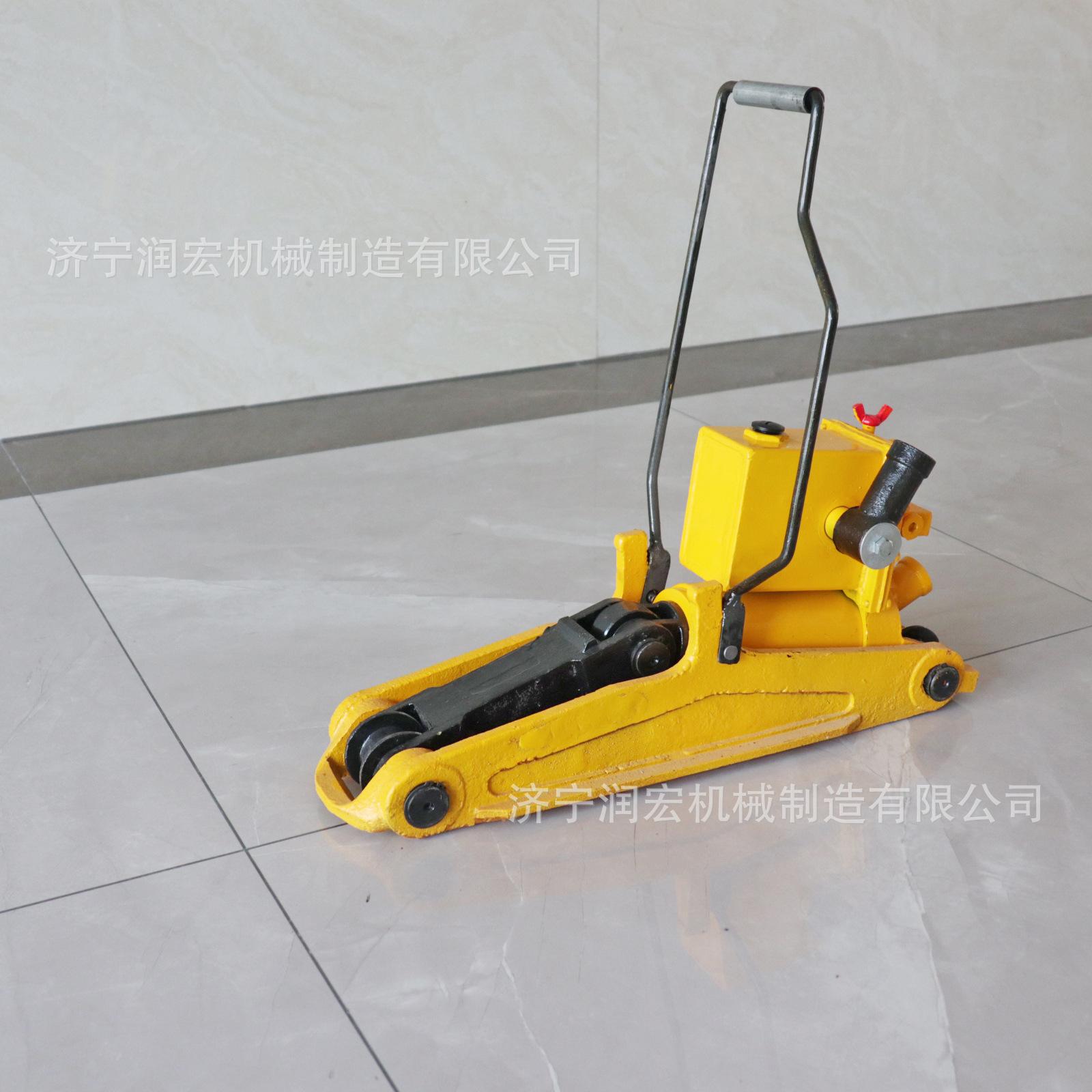 液压起拨道器