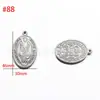 Venta al por mayor del fabricante Acero Inoxidable Presión de Aceite Colgante Cabeza Humana DIY Estilo Europeo y Americano Colgante Personalizado Accesorios de Joyería DIY