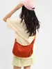 Bolso bandolera de gran capacidad para mujer, nuevo modelo 2026, bolso de hombro, mochila deportiva versátil, bolsa tipo albóndiga de color sólido para almacenamiento