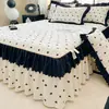 Saia de Cama Acolchoada de Renda Dupla Camada Estilo Francês Peça Única, Adequada para Todas as Estações, Saia Cobertura Espessada Estilo Amarrar Conjunto de Três Peças