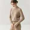 Elegante suéter feminino de cashmere com padrão jacquard, mangas compridas, design de malha moderno, adornos de pérolas, detalhes em strass, gola redonda e estilo pullover