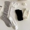 Calcetines Largos Lisos de Punto Transpirables Simples para Mujer de Primavera y Verano, Adelgazantes y Versátiles, Estilo Japonés