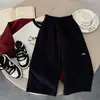 Pantalones de chándal nuevos de otoño para niños, niños y niñas, pantalones casuales estilo coreano, pantalones largos versátiles, pantalones de abrigo modernos para niños