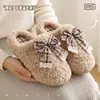 2026 Nuevas Pantuflas de Algodón para Mujer Invierno Felpa Lindo Moño Engrosadas Hogar Cálidas Antideslizantes Pantuflas para Uso en Exteriores