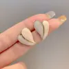 Pendientes elegantes de amor de Corea del Sur para mujer, verano 2024, nuevos pendientes elegantes de nicho de moda, pendientes avanzados