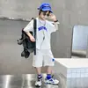Conjunto de Verano de Manga Corta para Niños con Mangas Caídas y Shorts, Conjunto de Dos Piezas Estilo Coreano para Niños