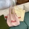 Bolso de Hombro con Letras Impresas de Nicho Ins de Corea del Sur Bolso Tote de Moda Versátil con Cierre de Cordón Gran Capacidad Bolso de Viaje para Estudiantes