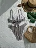 Maiô Duas Peças para Mulheres, Estilo Novo, Estampado, Push-Up, Biquíni Emagrecedor, Tamanho Grande, Moda Praia de Alta Qualidade, Maiô Plus Size para Mulheres Curvilíneas
