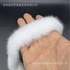Um grande número de bolsas acolchoadas de algodão com debrum de pele de mink para atacado, acessórios de cabelo DIY, materiais de decoração de Natal, mais bordas de pelo fofo