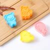 Transfronterizo Delfín Pequeño Foca Pequeña Ardilla Osito Mini Molde para Presionar Sándwiches Molde para Galletas para Niños Herramienta para Hornear