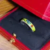 Anillo Abierto con Patrón de Hierba Tang Nuevo Esmalte Gota de Aceite Estilo Francés Medieval Lujo Ligero Gama Alta Anillo Colorido para Mujer