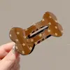 Elegante pinza de garra de abulón mate para mujer, pinza para el pelo de lujo de alta gama, pasador con estampado de leopardo para la parte trasera de la cabeza, elegante accesorio para el pelo de pico de pato
