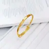 Joia Ouro Areia, Novo Estilo Chinês Bracelete de Empurrar e Puxar Céu Estrelado Jateado Dragão e Fênix Chuva de Meteoros, Acessório Versátil de Nicho de Alta Qualidade