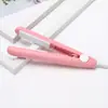 Mini Selladora de Bolsas de Plástico para Snacks Selladora de Plástico de Presión Manual Selladora Portátil Pequeña para el Hogar Selladora para Mantener la Frescura de los Alimentos
