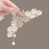 Grampo de Cabelo Lírio-do-Vale com Franjas, Presilha de Tubarão para Cabelo Feminino, Presilha de Garra para Parte de Trás da Cabeça, Acessório de Cabelo Exquisito de Alta Qualidade