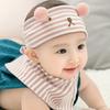 Venta al por mayor otoño nuevo gorro de bebé niño gorro para dormir de bebé traje de toalla para saliva de dibujos animados lazo de dos piezas 5730
