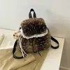 Mochila nueva y esponjosa transfronteriza para estudiantes mujeres, con cierre de cordón, solapa magnética, diseño simple y elegante, y gran capacidad, también adecuada como bolso de mano.
