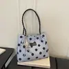 2026 Otoño Temprano Nuevo Bolso Casual de Lunares Ligero Versátil para el Trabajo Bolso de Hombro Único Bolso Tote de Bloques de Color Venta al por Mayor Bolsos para Mujer