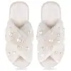 Fornecimento Exclusivo Transfronteiriço de Pantufas de Pelúcia Femininas para Festas de Casamento de Inverno, Decoradas com Pérolas, Adequadas para Uso Interno e Externo, Pantufas Quentes de Algodão