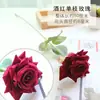 Al por mayor en stock 9 rosas de simulación ramo falso individual decoración de boda europea sala de estar flores de simulación de alta gama transfronterizas