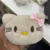 Gato de peluche de dibujos animados KT, accesorios para gatos, muñeco de bricolaje, broche con cabeza de gato, colgante, ropa, bolso, bufanda, accesorios.