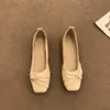 Verão 2026 Sapatos Baixos Mary Jane Simples Femininos com Tamancos Estilo Suave Sapatos de Vovó Sapatos Wanwan Saias Estilo Novo Francês
