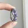 Anillo de Diamante y Esmalte con Flor de Glicina Retro Estilo Libro Rojo Anillo Ajustable de Dedo Índice Estilo Pastoral de Gama Alta