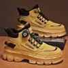 Botas de Trabalho Masculinas para Caminhada ao Ar Livre em Couro Quentes Tendência Solado Grosso Botas Martin Casual ao Ar Livre Antiderrapante Sapatos de Trabalho
