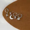 Aretes Casuales para el Trayecto Diario, Una Tarjeta, Dos Pares, Aretes de Estrella y Luna, Aretes, Aretes, Estilo Moderno y Elegante