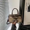 Bolso de Mano de Lunares de Nicho para Mujer 2026 Nuevo Exquisito Versátil de Mano Elegante Bolso de Hombro Único Cruzado