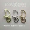Llavero de aleación de zinc con forma de luna, con resorte, colgante de media luna abrible, colgante al por mayor, joyería, llavero de media luna