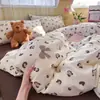 Set de cuatro piezas de puff amigable con la piel Clase A, gasa de doble capa, algodón lavado, suave y transpirable, funda de edredón para todas las estaciones, set de tres piezas para dormitorio
