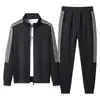 Jaqueta Fina de Primavera e Outono Roupa Esportiva Masculina Casual Terno com Três Listras Conjunto de Duas Peças: Blusa de Corrida ao Ar Livre e Calça de Moletom