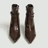 Comércio exterior atacadista transfronteiriço 2026 novo botas slim elásticas de salto alto afuniladas com fivela e bico fino moda