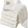 Calcetines Cortos de Primavera y Verano para Mujer con Lazo en Relieve 3D, Transpirables, Absorbentes de Sudor, Versátiles, Estilo Universitario, Calcetines Blancos de Dibujos Animados